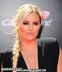 Lindsey Vonn Medium Breasts Instagram Female Caucasian Leaks