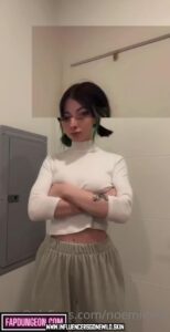 Noemie Lili Nudes Athletic Body Influencer Celebrity