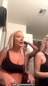 Tana Mongeau Bisexual Nipple Actress American Nipple Slip