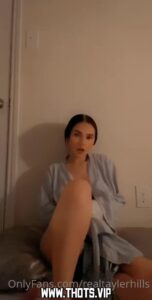 Tayler Hills Bisexual Influencers Big Breasts Influencer