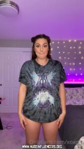 Xoxo_t Girl Caucasian Influencer Bisexual Nudes American