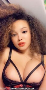 Princessamberxxx Brown Eyes Influencer Cutie Petite Nudes