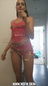 Sadieholmesxxx.h I Onlyfans G Eyes Onlyfans Leaks M Breasts
