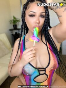 Jameson_xo Bisexual Curvy Body Ebony Brown Eyes Black Hair