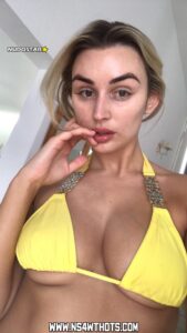 Rachel Fenton Babe Slim Body Content Creator Caucasian