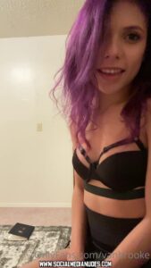 Vanessa Brooke Onlyfans Leaks Multicolor Hair Brown Eyes