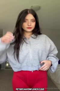 Julia Burch Onlyfans Model Brown Hair Adult Content Creator