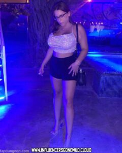 Hila_sissonn Jewish With Glasses Busty Bbw Body Huge Breasts
