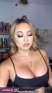 Kazumisworld Babe Female American Average Body Influencer