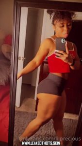Lil Precious Bisexual American Small Breasts Photos Onlyfans