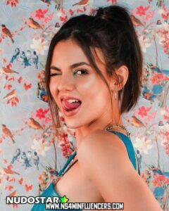 Victoria Justice Small Breasts Onlyfans Leaks Black Hair
