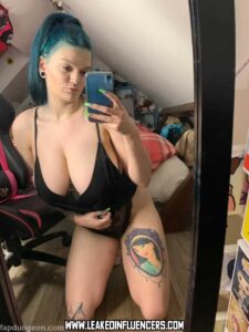 Zopat Influencer Bisexual Slut Caucasian Bbw Body British